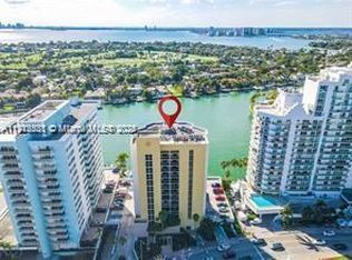 La Rive Gauche, Miami Beach, FL 33140