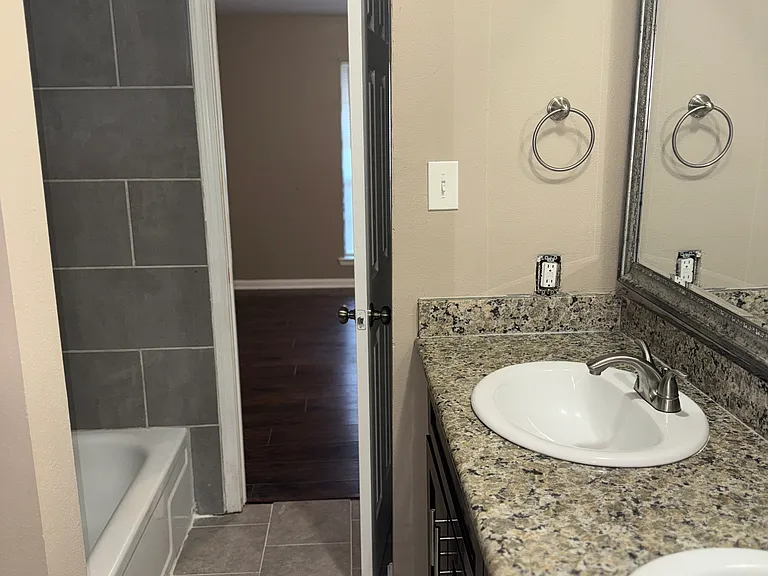 566 S Flannery Rd #D — Photo 13
