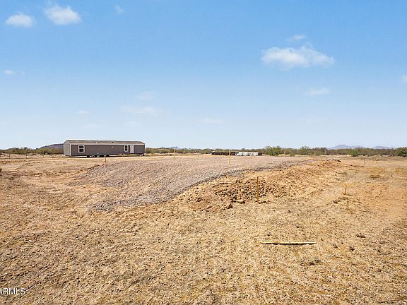 2nd image of 11442 S Hollinger Road