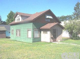 17 E Kingsford Ave, Lanse, MI 49946