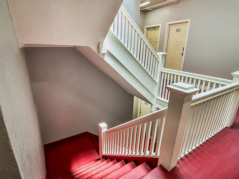 Arthur Emery Apartments — Photo 34