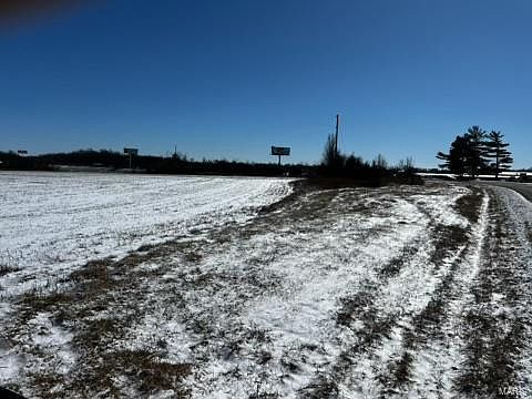 2nd image of 0 N Service Rd