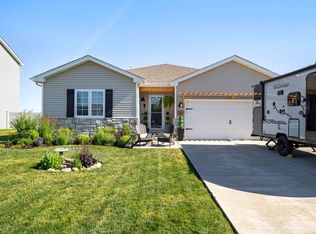 958 W Cermak Rd, Braidwood, IL 60408