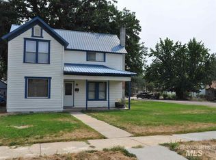 302 Maple St, Emmett, ID 83617