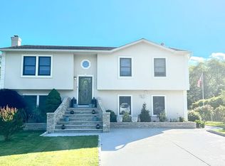 689 Millbrook Rd, Brick, NJ 08724