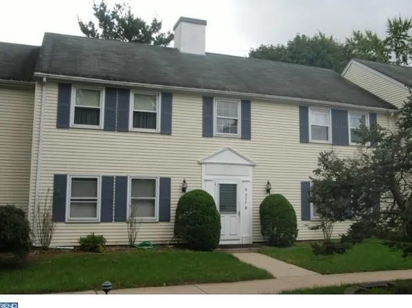 277A Milford Ln, Monroe Township, NJ 08831