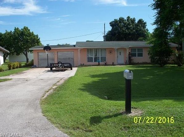 1st image of 621 E Esperanza Ave
