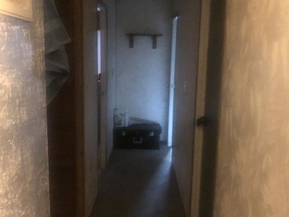3rd image of 5010 Memphis Ave