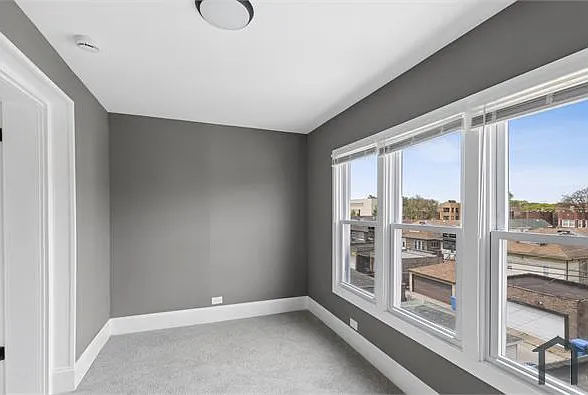 8210 S Marshfield Ave #3 — Photo 4