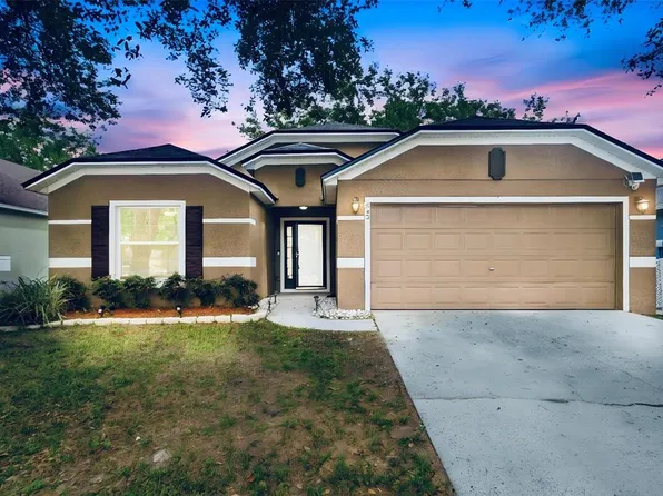 553 Maidenhair Ct, Orange City, FL 32763