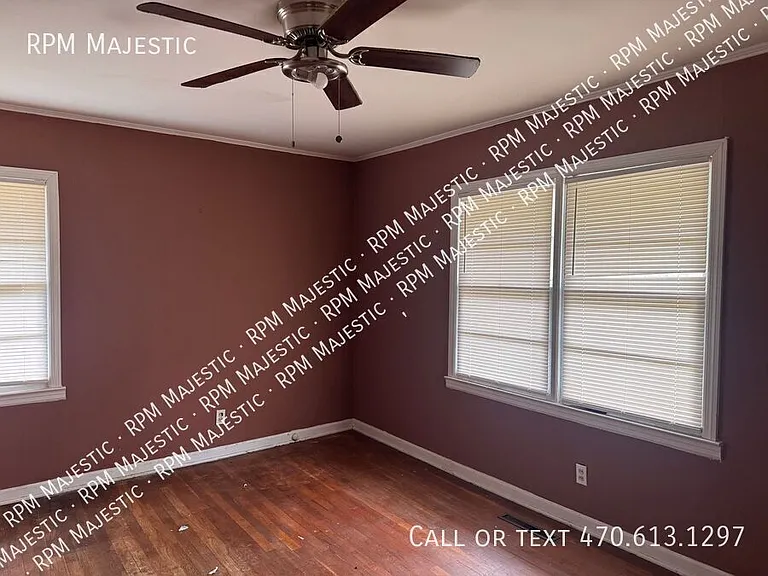 5247 Scofield Rd — Photo 9