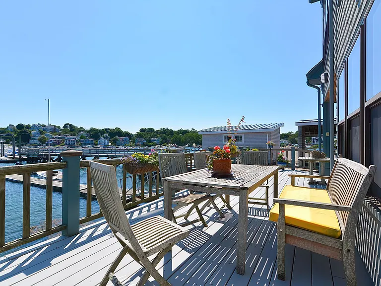 37 Rocky Neck Ave #A — Photo 51