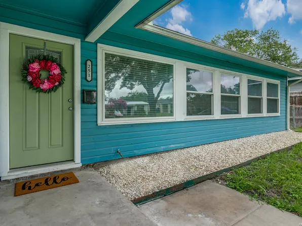 251 PILGRIM DR, San Antonio, TX 78213