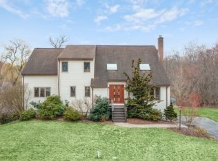 4 Kara Ann Dr, Framingham, MA 01701