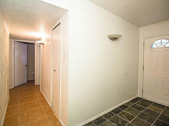 4th image of 14647 Dartwood Dr