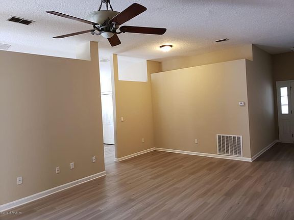5th image of 1003 Otter Creek Dr
