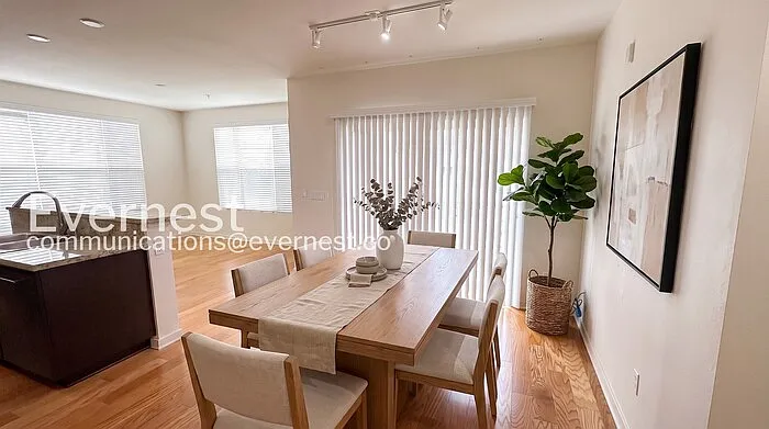 2 bed, 2.0 bath, 1243 sqft, $3,550 — Photo 1