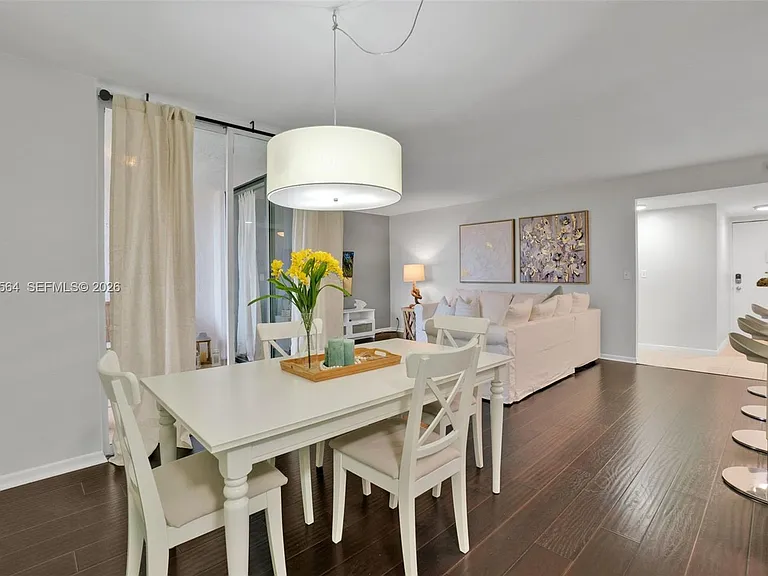500 Egret Cir #8403 — Photo 10