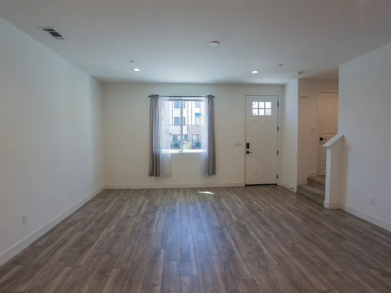 1041 Tiburon Way — Photo 11