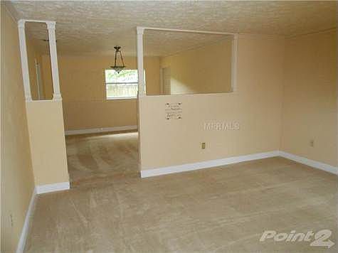 2nd image of 504 W Hilda Dr