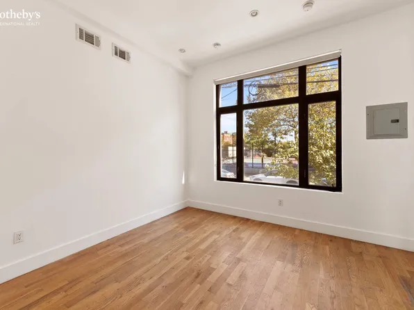 1305 Greene Avenue image 2 of 15