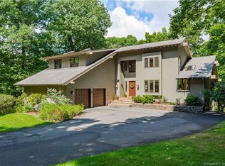 467 Overlook Rd, Glastonbury, CT 06033