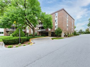 1331 S Finley Rd APT 416, Lombard, IL 60148