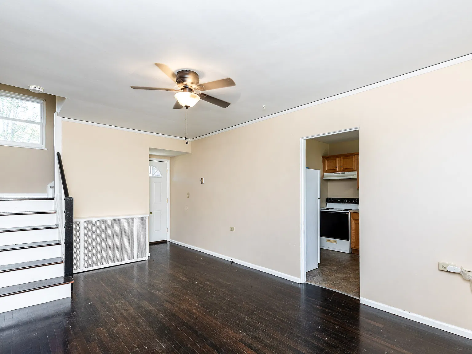6 Falcon Ln — Photo 1