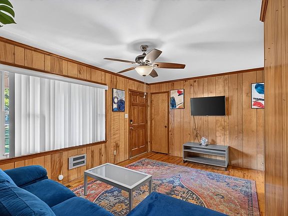 5th image of 308 Rehobeth Rd