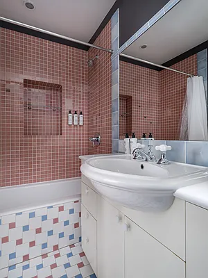 Rented by Rove Travel LLC | media 2