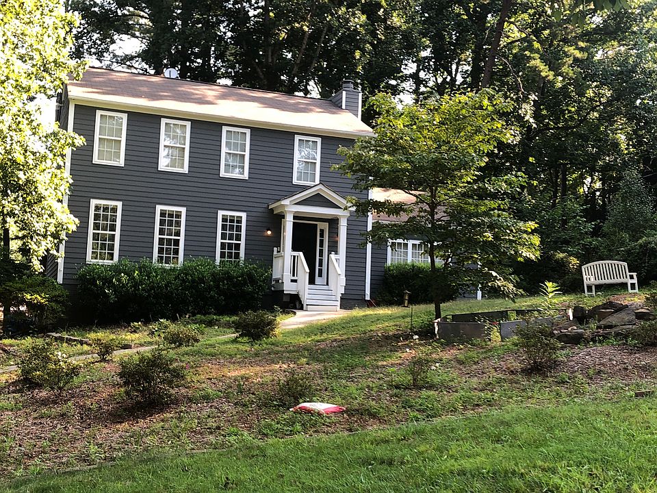 1st image of 768 Brownlee Ln