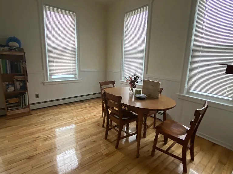1565 New Scotland Rd #108 — Photo 3