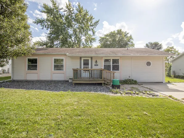 739 Cheyenne Dr, Lowell, IN 46356