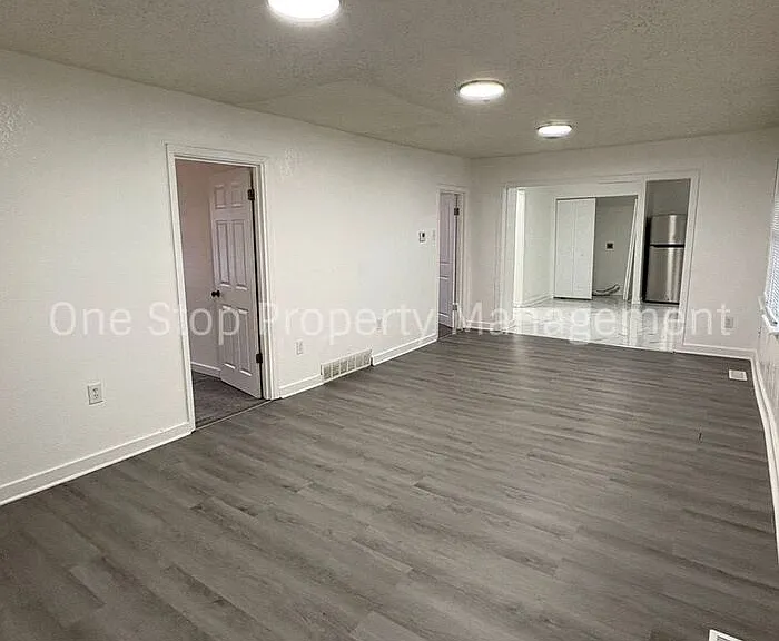 5711 Jackson Ave — Photo 6
