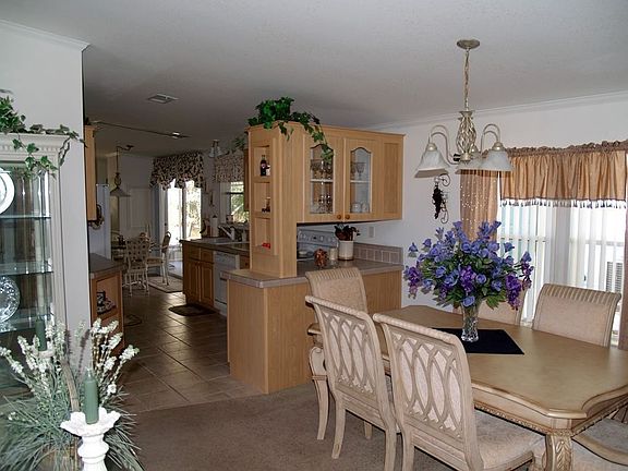4th image of 9668 Troon Ct