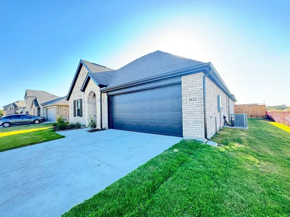 3300 Kingdom Dr, Denton, TX 76208