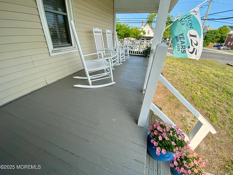 601 Main St #SUMMER — Photo 5