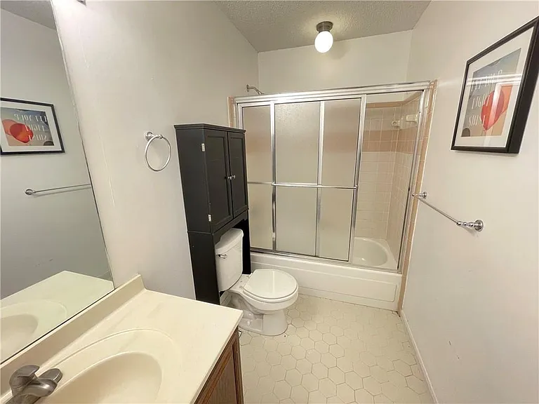 3502 Tradewinds Dr — Photo 16