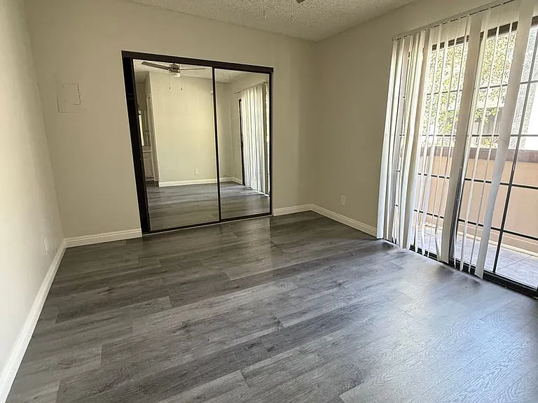 Lassen Carriage House LLC — Photo 18