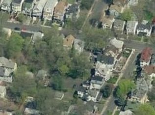 31 New St, East Orange, NJ 07017