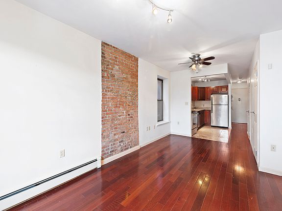 4th image of 2119 Frederick Douglass Blvd APT 4B