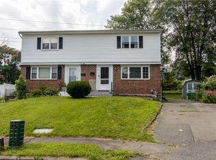 21 Hester Pl, Garnerville, NY 10923