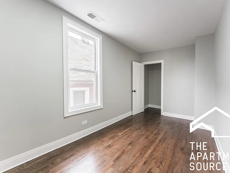 1923 N Pulaski Rd #2 — Photo 10