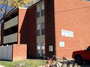 1011 Stoughton St #3, Urbana, IL 61801