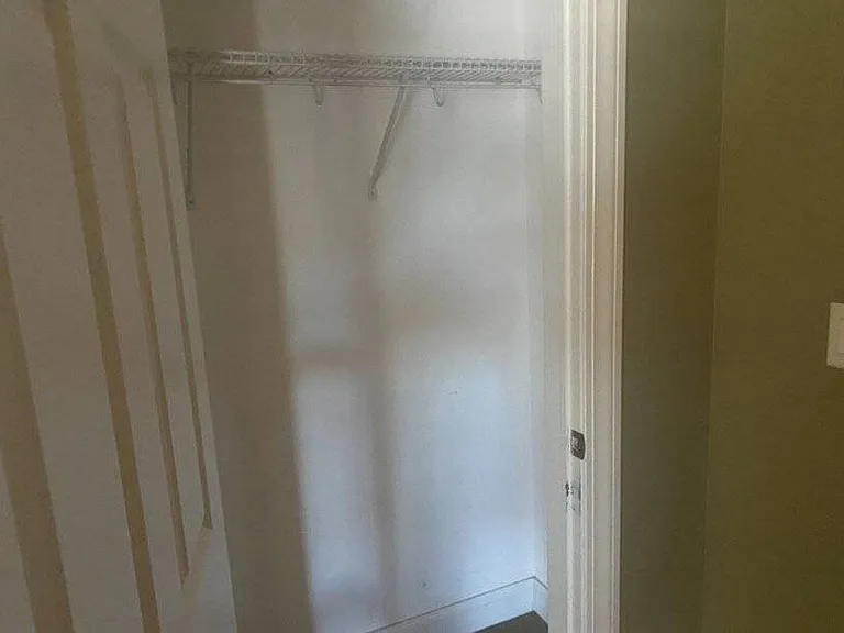 4-6 Sheridan Ave #2A — Photo 13