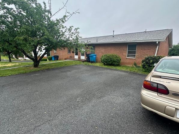 1704 Hanover Ave NW, Roanoke, VA 24017