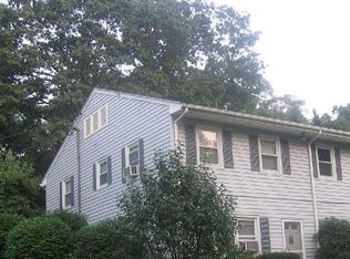 100 Pumpkin Hill Rd #1, New Milford, CT 06776