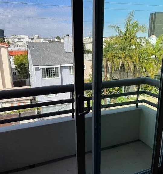 951 Granville Ave #Penthouse 1 — Photo 13