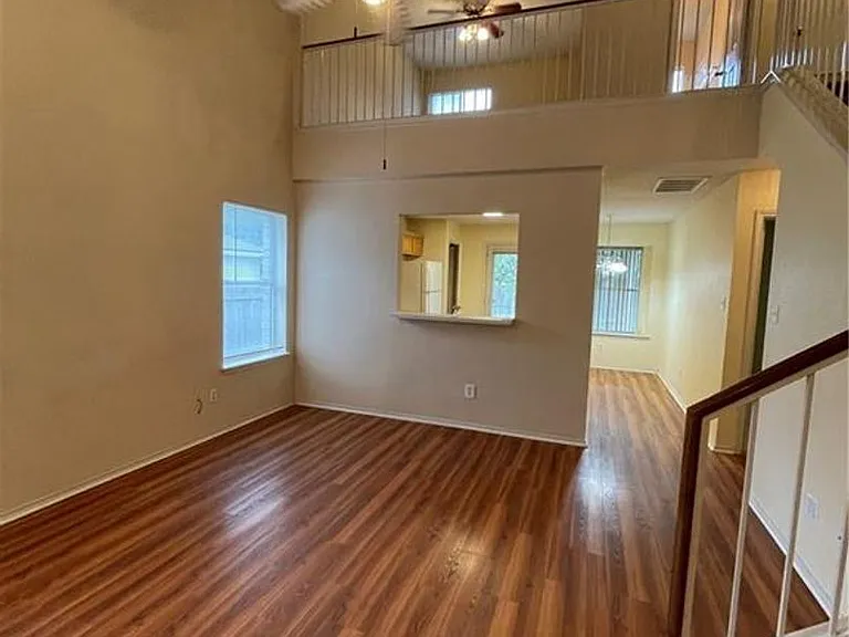 3454 Flowstone Ln — Photo 3