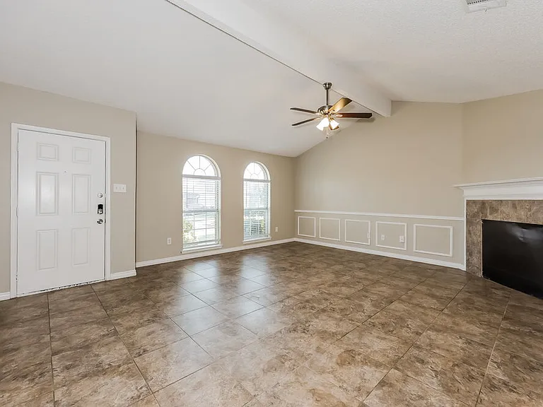 8736 Eaglestone Way — Photo 3